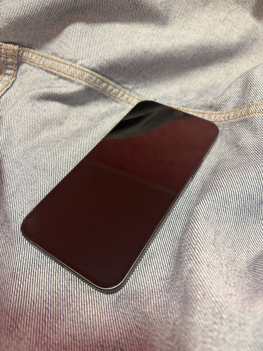 iPhone 12, черен