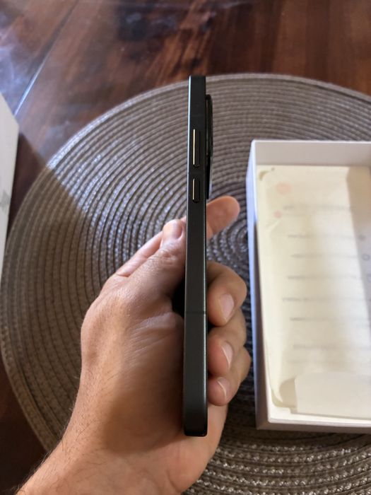 Xiaomi 15T Pro 12/512 GB – Отлично състояние – Гаранция