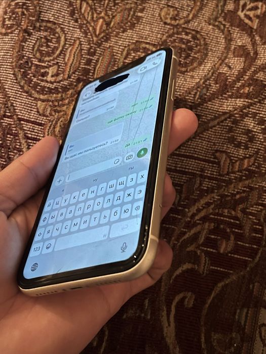 продаю срочно iphone 11  айфон 11