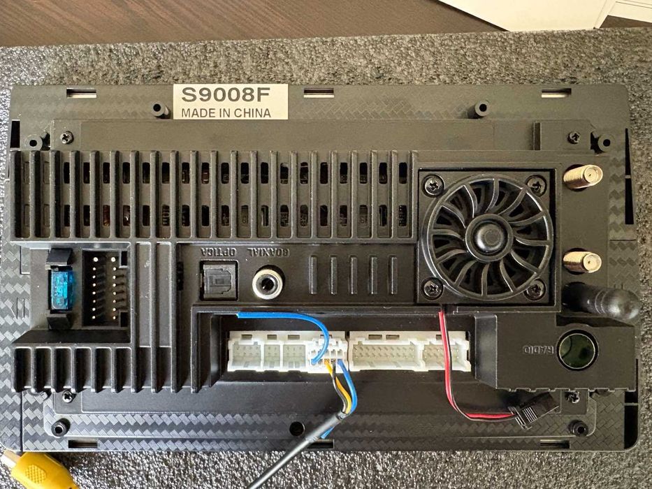 мултимедия за кола S9008F