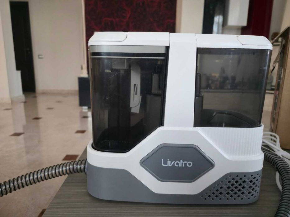 Aspirator cu spălare canapele & covoare Livatro - NOU