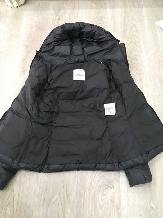 Оригинално яке  Moncler  Angers Giubbotto