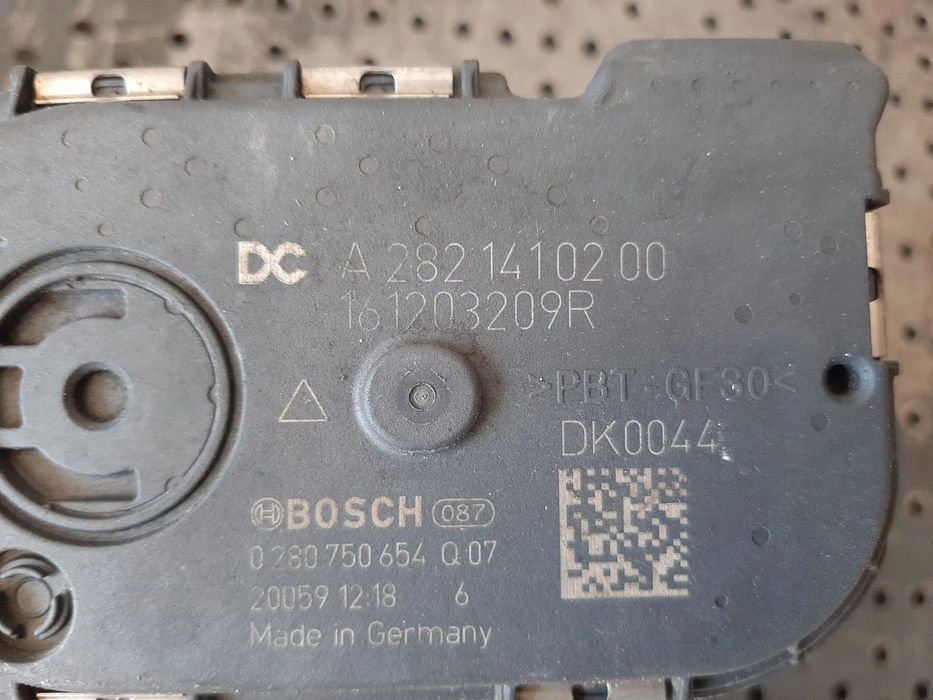 clapeta acceleratie h5hb470  1.3 tce renault kadjar  ha hl    nissan qashqai 2 j11 x-trail t32 a2821410200 0280750654  161203209r