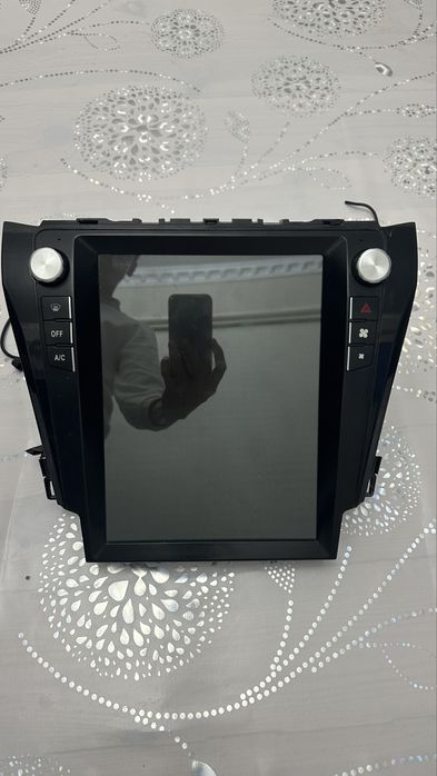 Монитор камри 50 тесла