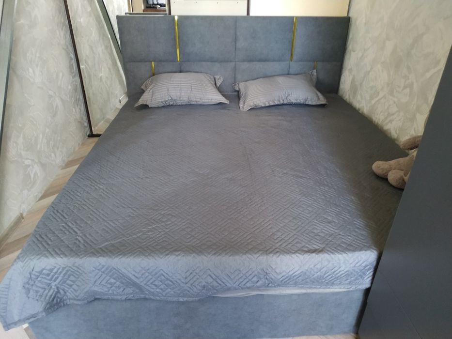 Продам новую кровать размер 2*1.80 срочно!