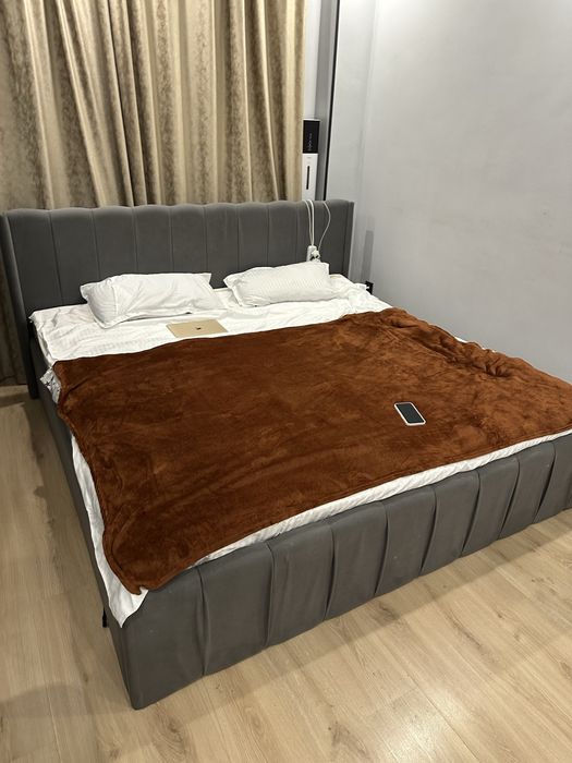 Спальная кровать 200 х 200