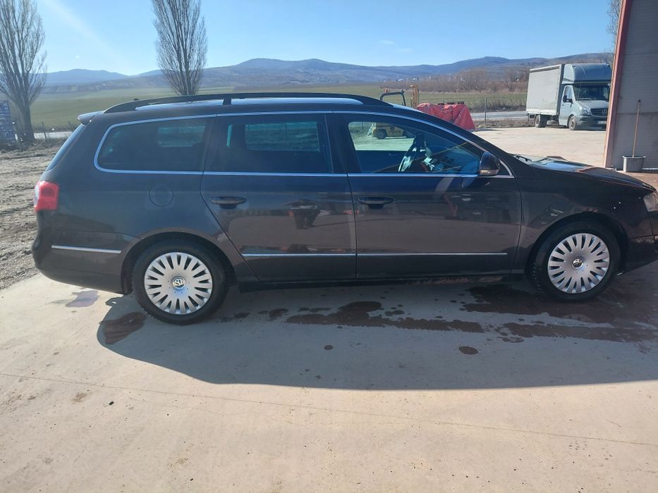 Vând passat b6 an 2010 sau schimb pe un tractoras