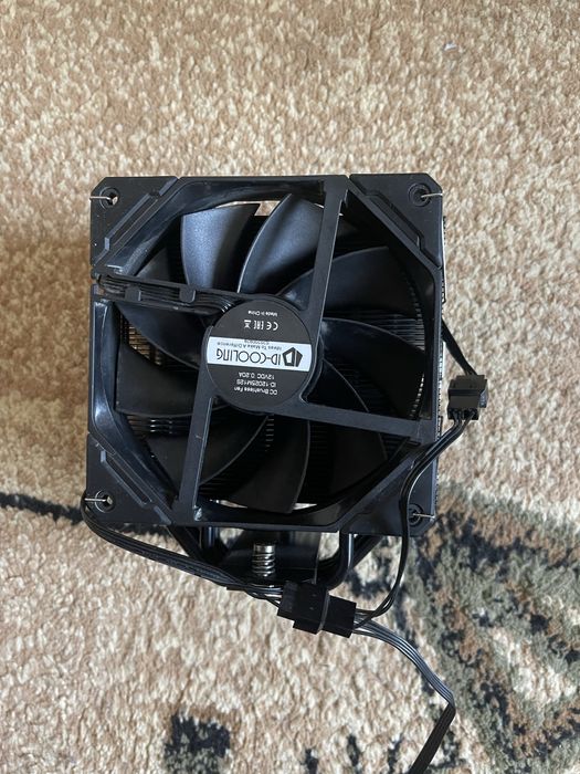 Vand ventilator ID-Cooling SE-225-XT