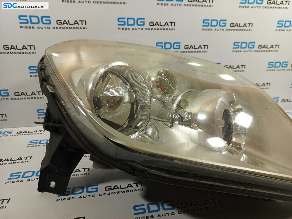 Far Dreapta cu Lupa EUROPA FARA Xenon Opel Tigra B 2003 - 2009 Cod 93162204 [L1860]