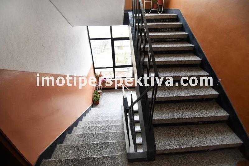 Продава се Многостаен апартамент в Пловдив, Христо Смирненски - 150 кв.м за 1100 €/кв.м - Снимка #19