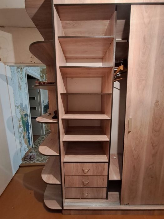 Продам шкаф купе, самовывоз