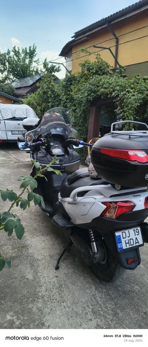 Suzuki burgman 650 executive