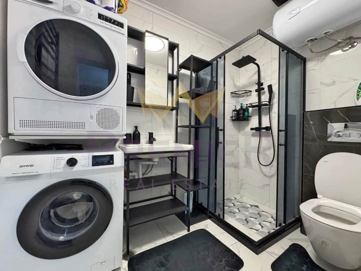 Тристаен в Слънчев бряг