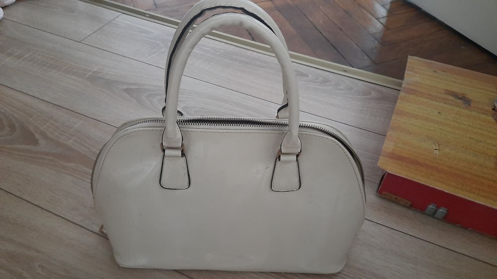 Poșetă, geantă dama noua, trimit oriunde