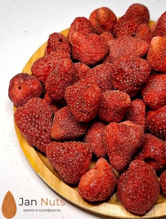 Сублимированная клубника, сушеная клубника, сухофрукты, сублимат