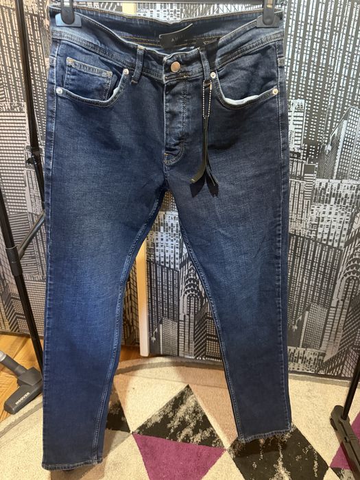 vand blugi amiri