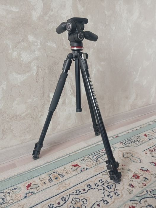 Manfrotto штатив