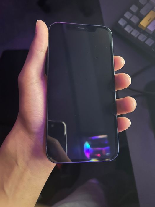 Iphone 12 64gb.
