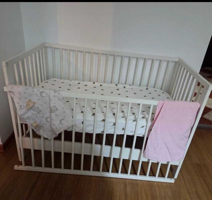 Pat bebe IKEA Gulliver + saltea, protecție, 3 cearceafuri