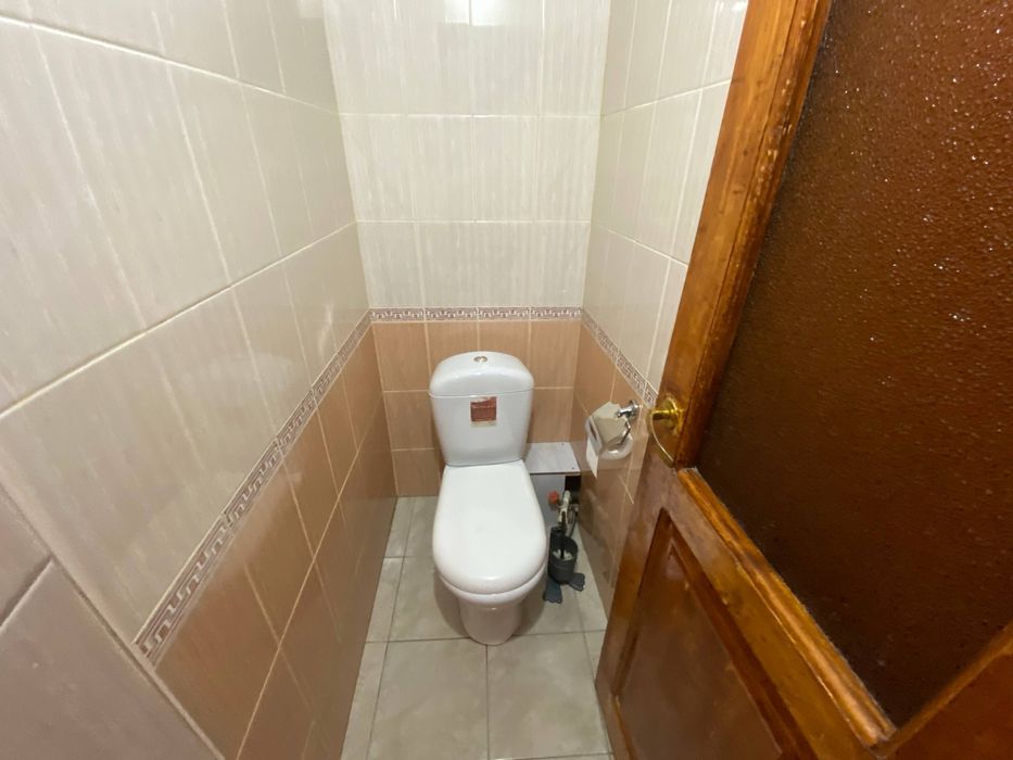 3 xona Gagarin yulni usti gishtli dom