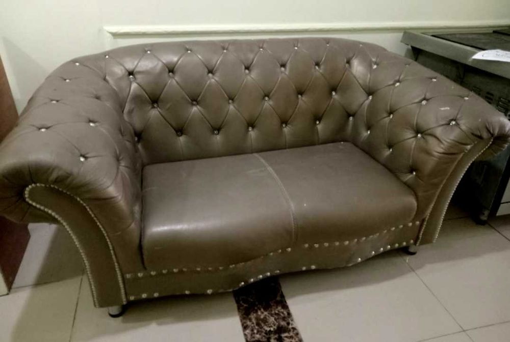 Продам много диванов и кресел