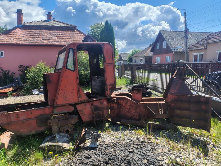 Șasiu de Taf        .