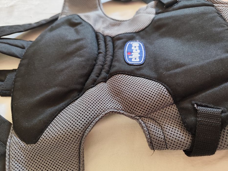 Chicco кенгуро 3,5 до 9 кг.