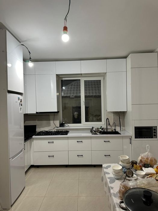 Қызыл кірпіштен, берекелі үй