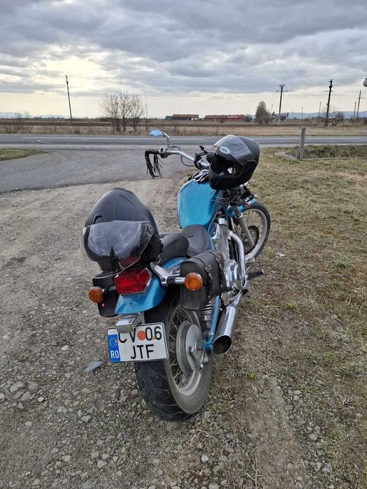 suzuki intruder de vanzare