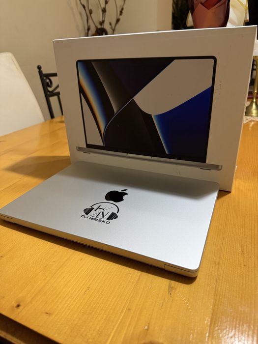Macbook pro 14 M1 512GB Гаранция!