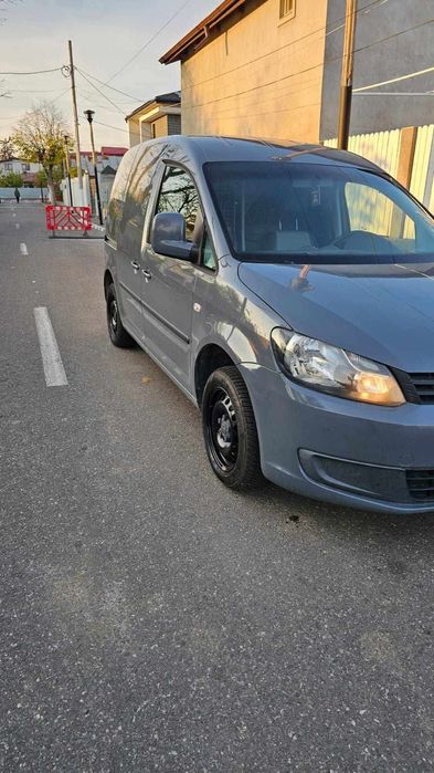 Vând caddy 1.2 tsi van 2012