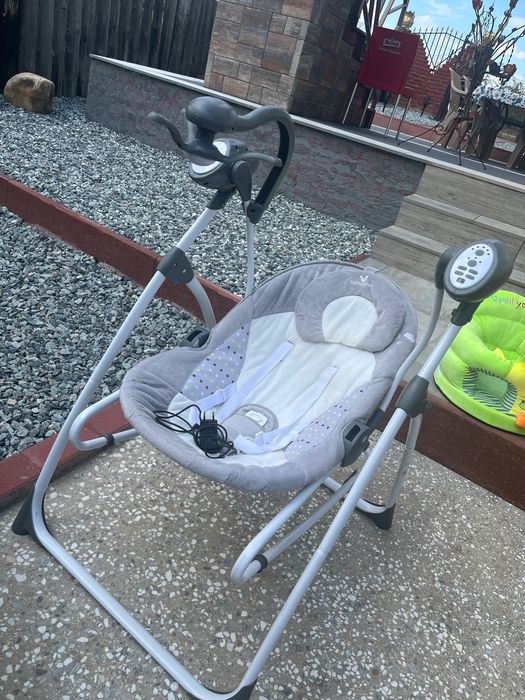 Balansoar electric bebelusi și fotoliu bebe