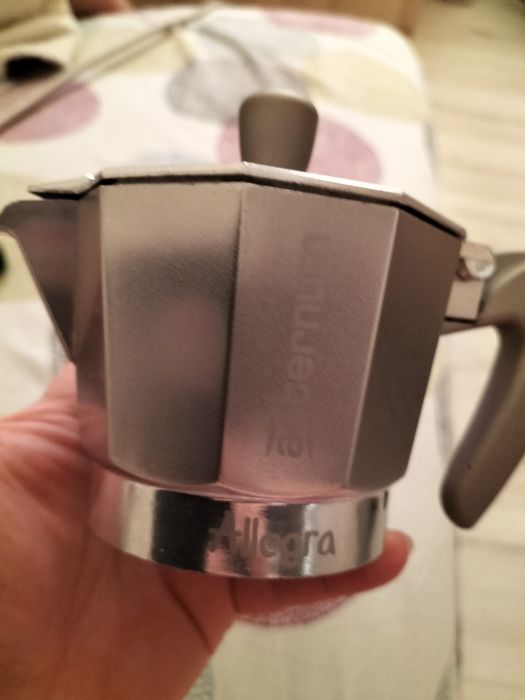 Expresor de cafea pentru aragaz