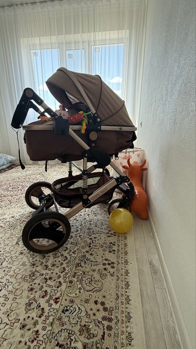 Продам детскую коляску