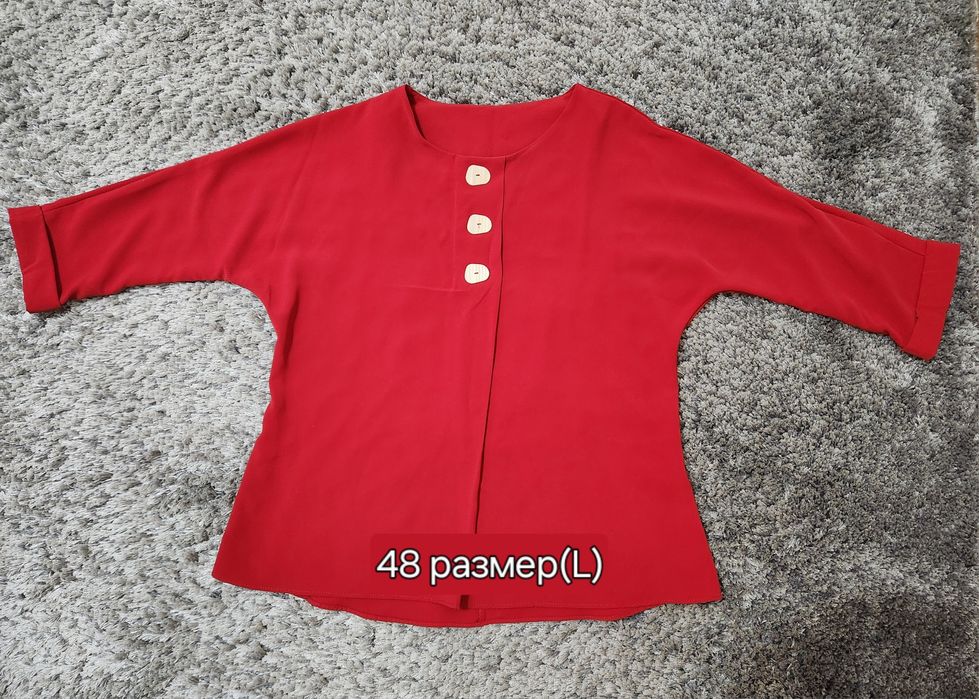 Продам блузки разные