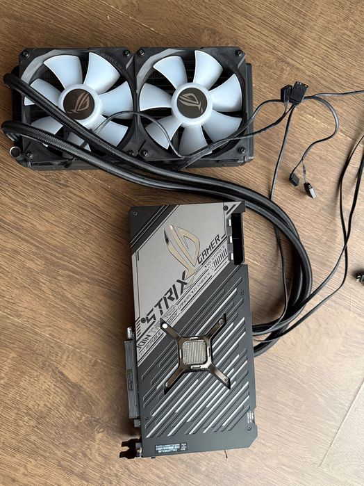 ASUS ROG Strix LC Radeon RX 6900 XT GAMING, 16GB GDDR6, 256-bit