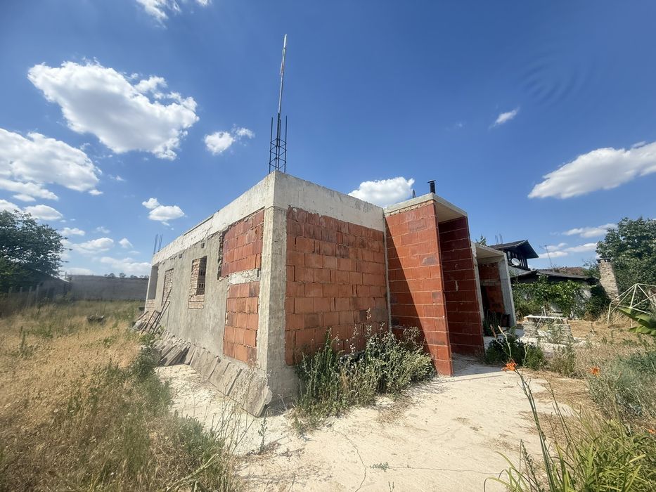 Продава се Къща в Варна, Владислав Варненчик - 120 кв.м за 1000 €/кв.м - Снимка #2