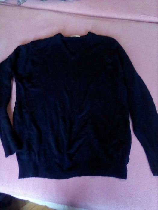 Bluză de trening bărbătească cu gluga model deosebit mărime XL