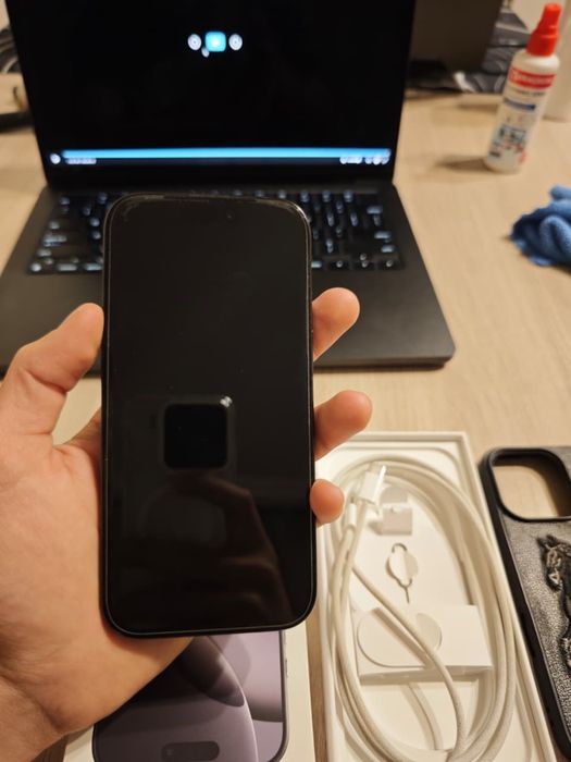 Продам IPhone 16 Pro 256GB
