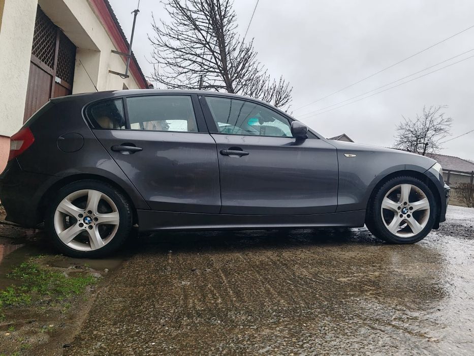 BMW serie 1 2005 2.0 benzina