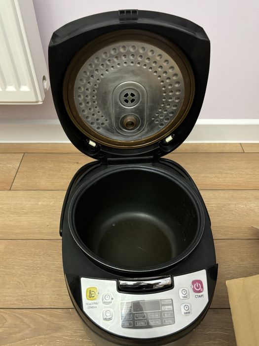 Продаю Мультиварку редмонд