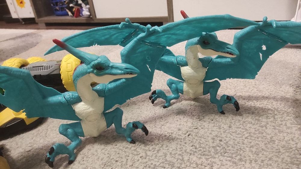 Играчки и пъзели