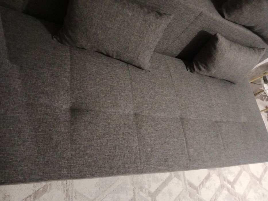 Диван в хорошем состоянии