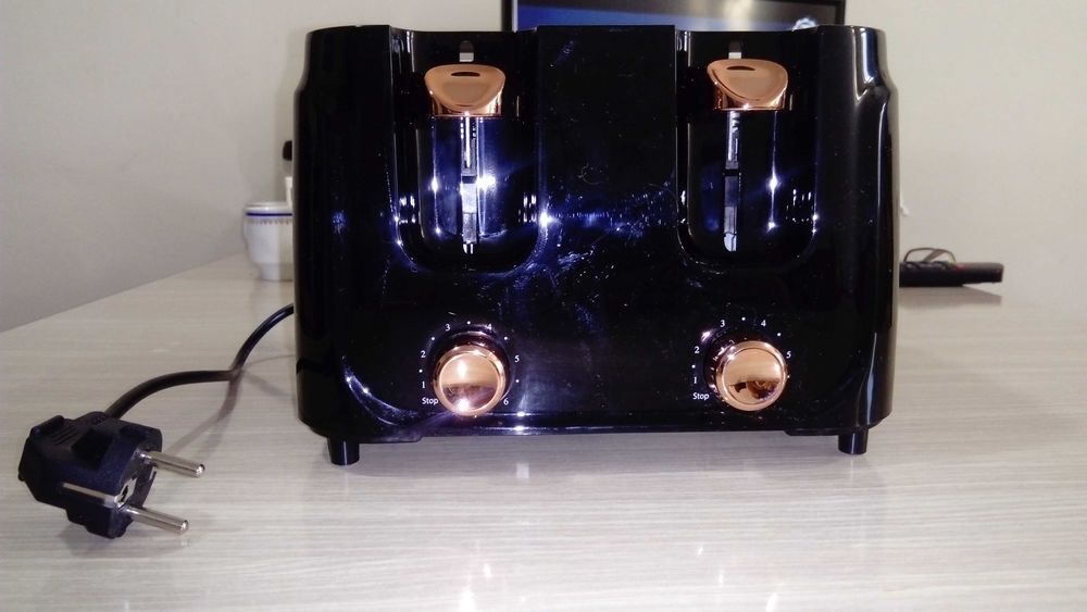 Продаётся новый тостер "BerlingerHaus" BH-9144 немецкого производства