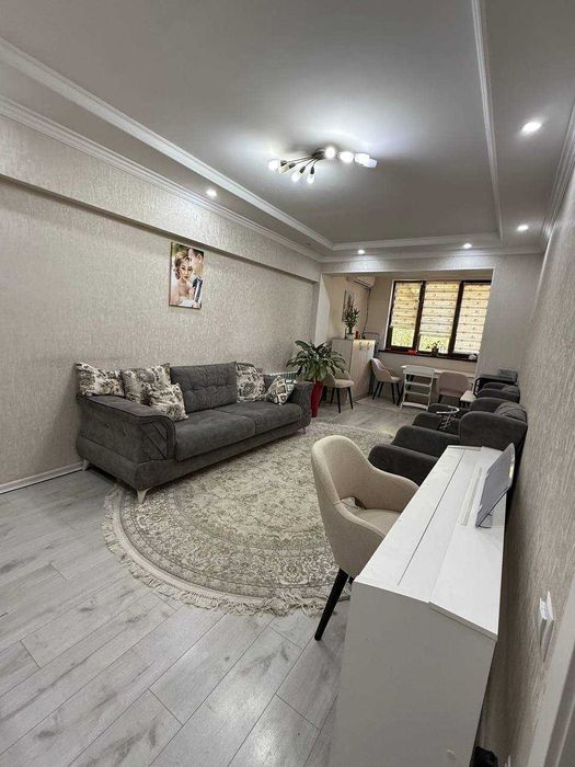 4-комнатная квартира 82 м², Ц-5, Монумент Мужеств, вторичка