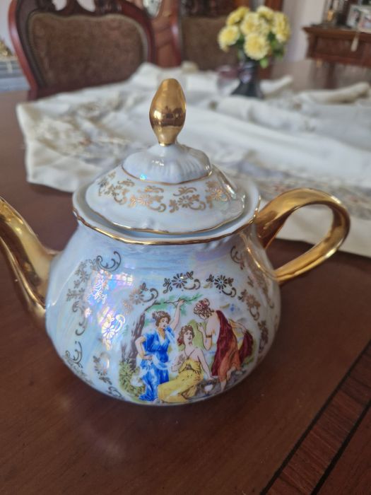 Чайники , посуда для кухни