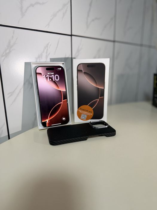 iPhone 16 Pro Ca Nou Natural Titaniun Garantie  5G Impecabil 128GB Liber De Retea