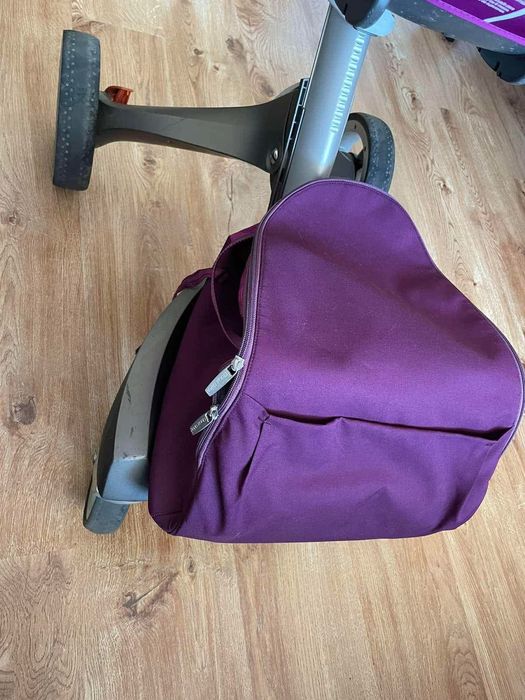 Детска количка Stokke Xplory 

С нормални следи от употре