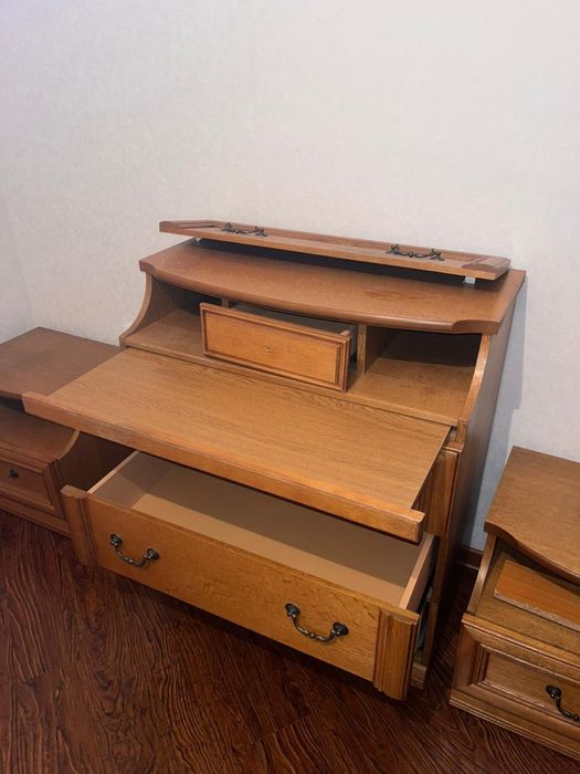 Камод с двумя тумбами. Срочно