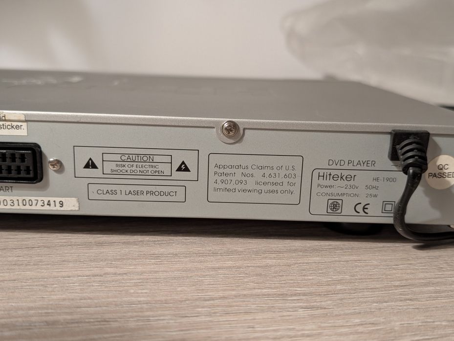 DVD player Hiteker HE 1900